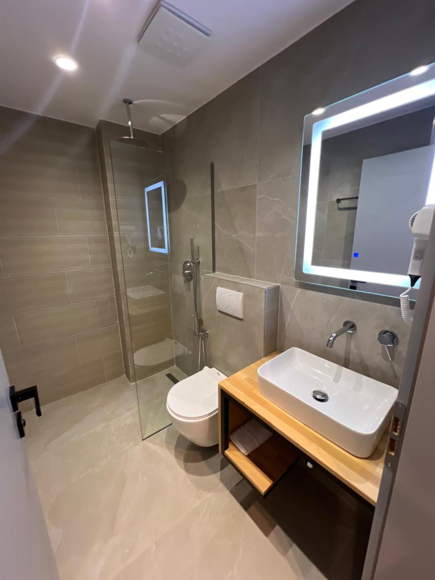 Hotel Resol 2 Ksamil Eksteriør bilde